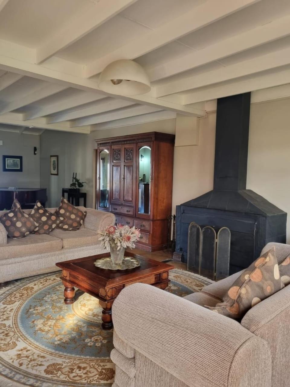 Country house Drakensberg Mountain Retreat *
